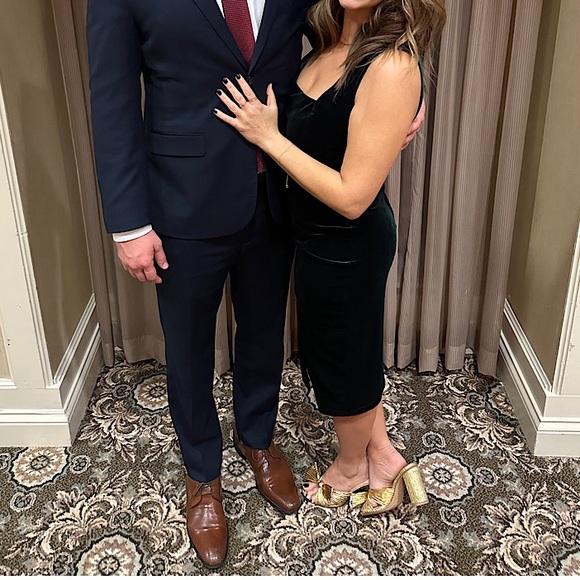 Lulus dress. - Picture 2 of 2